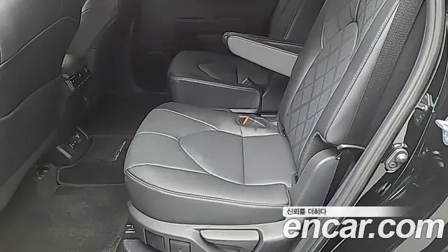 Toyota Highlander 2025 — ფოტო 9/20