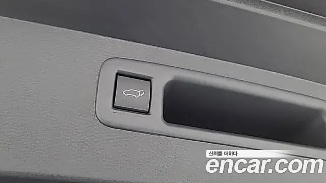 Toyota Highlander 2025 — ფოტო 11/20