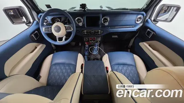 Jeep Wrangler 2020 — Photo 14/20