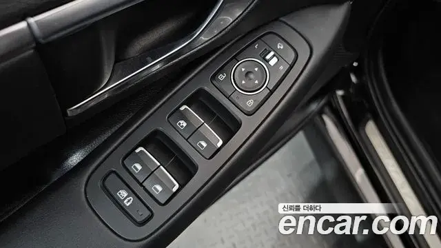 Hyundai Sonata 2019 — Фото 17/20