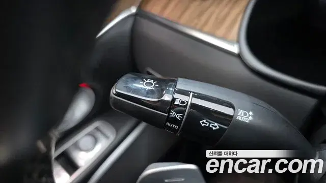 Kia The K9 2021 — ფოტო 28/35