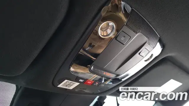 Kia Sorento 2021 — Фото 16/20