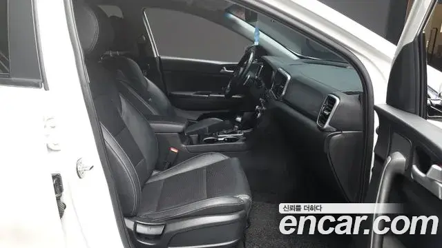 Kia Sportage The Bold 2020 — ფოტო 14/30