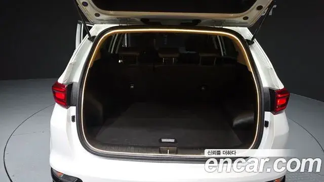 Kia Sportage The Bold 2020 — ფოტო 19/30