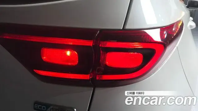 Kia Sportage The Bold 2020 — ფოტო 28/30