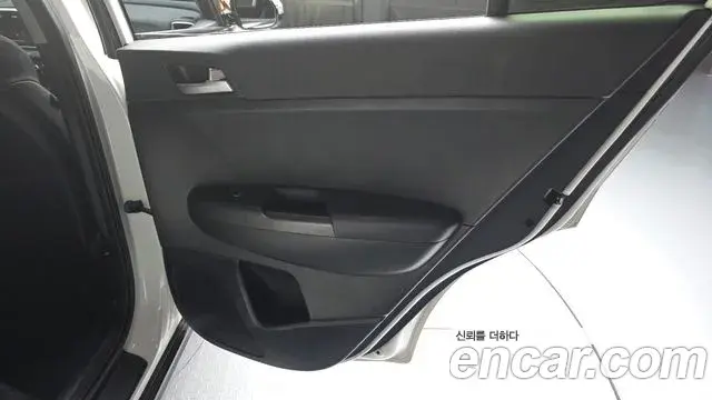 Kia Sportage The Bold 2020 — ფოტო 15/30