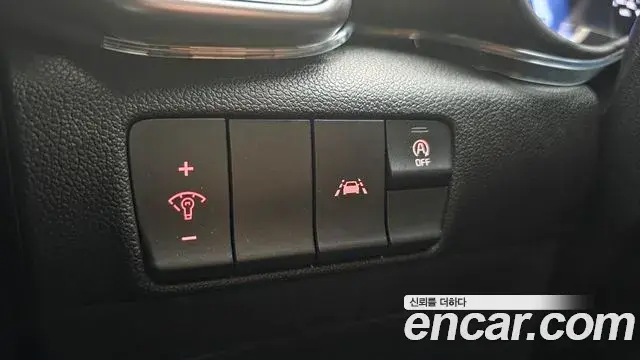 Kia Sportage The Bold 2020 — ფოტო 10/30