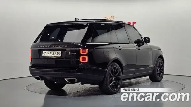 Land Rover Range Rover 2019 — ფოტო 10/20