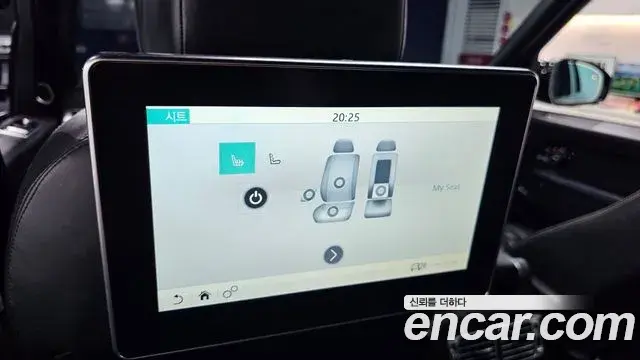 Land Rover Range Rover 2019 — ფოტო 8/20