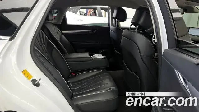 Genesis G80 2022 — Photo 2/20