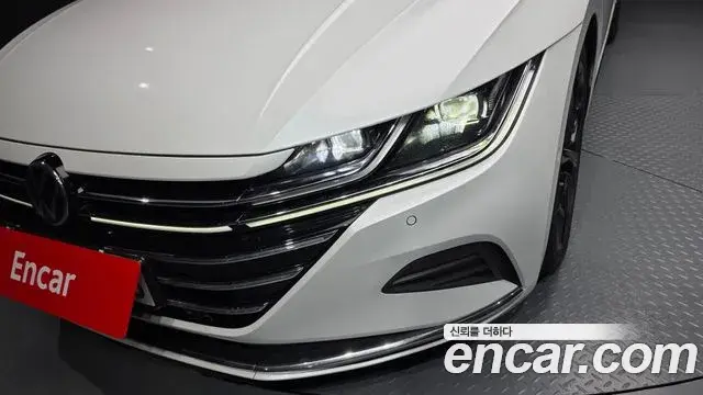 Volkswagen Arteon 2023 — Şəkil 11/32