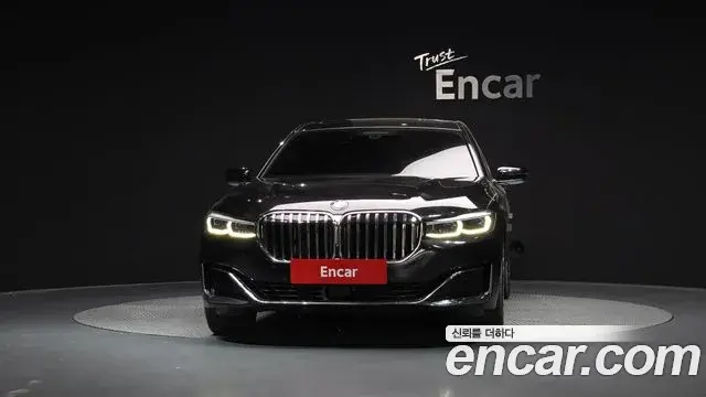 BMW 7 Series 2021 — ფოტო 6/20