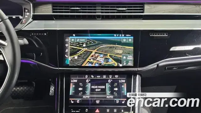 Audi A8 2023 — Photo 9/20