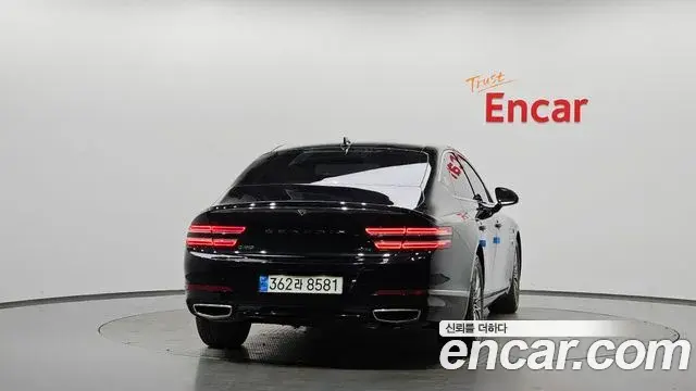 Genesis G80 2022 — ფოტო 25/34