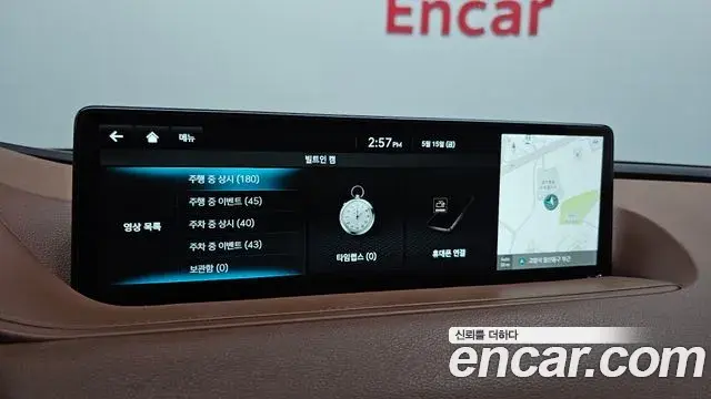 Genesis G80 2022 — ფოტო 11/34
