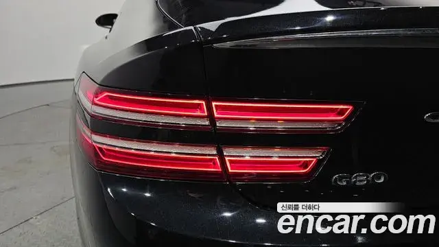 Genesis G80 2022 — ფოტო 17/34