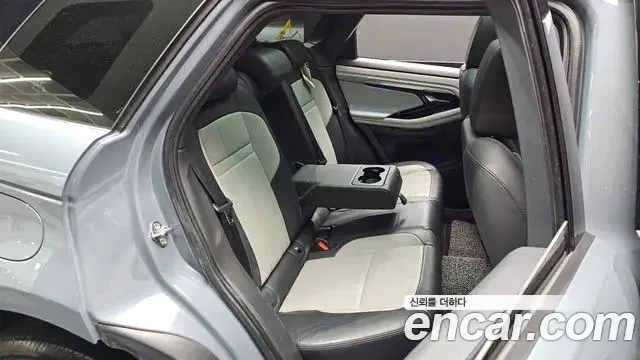Land Rover Range Rover Evoque 2020 — Şəkil 23/32