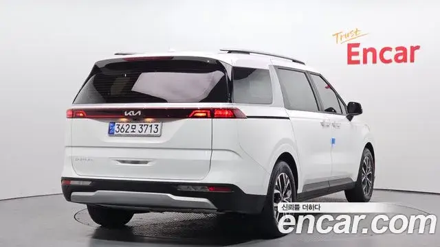 Kia Carnival 2022 — Şəkil 2/20