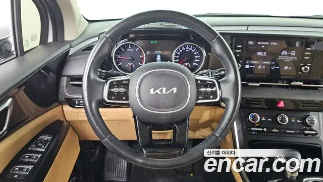 Kia Carnival 2022 — Şəkil 13/20