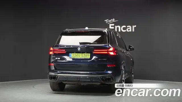 BMW X5 2025 — ფოტო 16/20