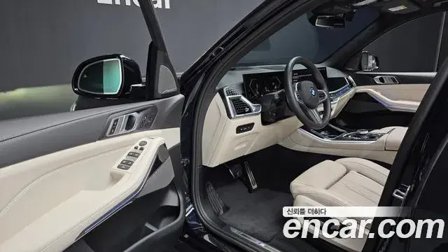 BMW X5 2025 — ფოტო 18/20