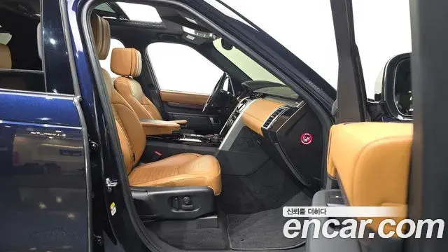 Land Rover Discovery 5 2019 — Şəkil 24/35