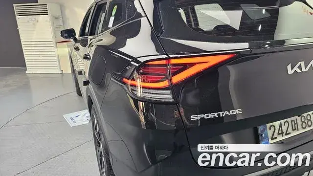 Kia Sportage 2021 — Şəkil 5/33