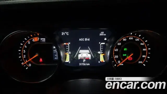 Jeep Wrangler 2023 — ფოტო 12/31