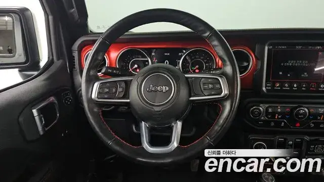 Jeep Wrangler 2021 — Şəkil 9/20