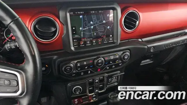 Jeep Wrangler 2021 — Şəkil 3/20