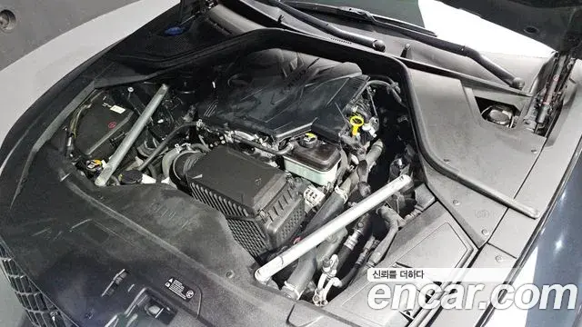 Genesis G80 2020 — ფოტო 18/31
