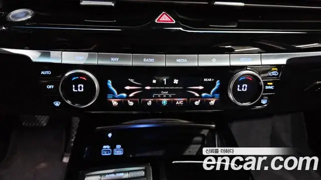 Genesis G80 2020 — ფოტო 22/31