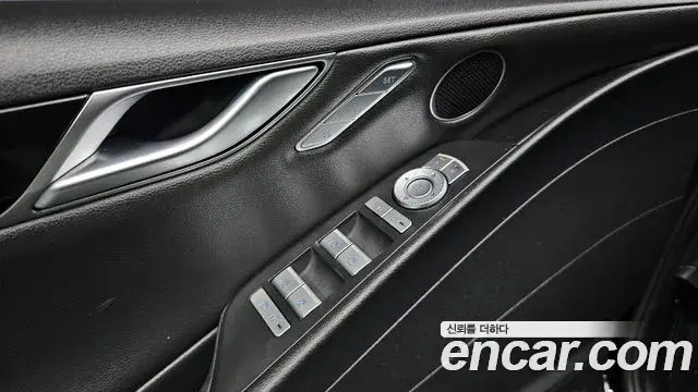 Genesis G80 2020 — ფოტო 23/31