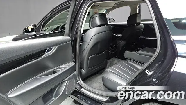 Genesis G80 2020 — ფოტო 6/31
