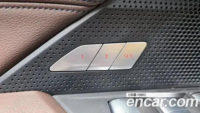 BMW 4 Series 2022 — Photo 29/35