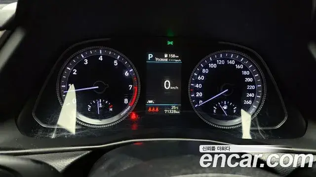 Hyundai Sonata 2022 — Фото 8/20