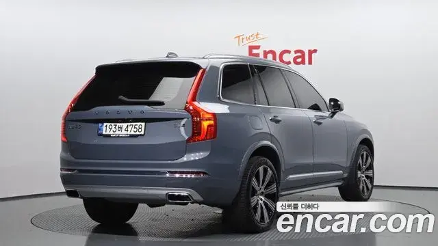 Volvo XC90 2021 — Şəkil 4/31