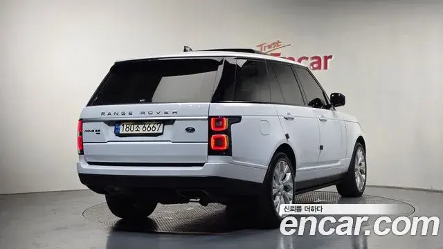 Land Rover Range Rover 2021 — Şəkil 29/45