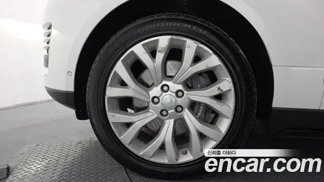 Land Rover Range Rover 2021 — Şəkil 21/45