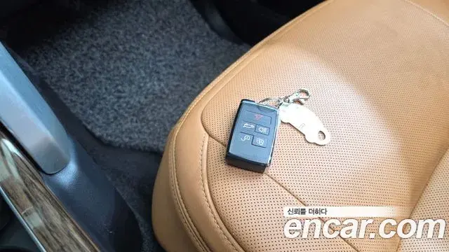 Land Rover Range Rover 2021 — Şəkil 2/45