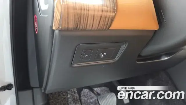 Land Rover Range Rover 2021 — Şəkil 35/45