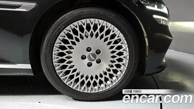 Genesis G80 2022 — ფოტო 27/40
