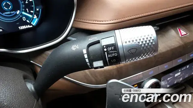 Genesis G80 2022 — ფოტო 32/40