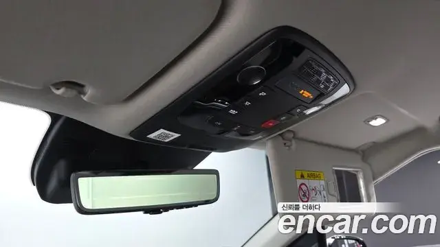Kia Carnival 2024 — Photo 4/38