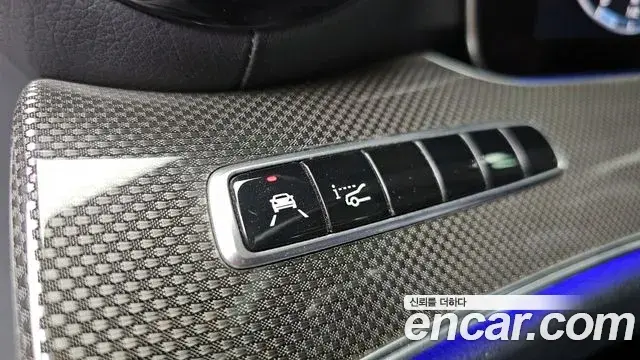 Mercedes-Benz CLS-Class 2019 — ფოტო 8/20