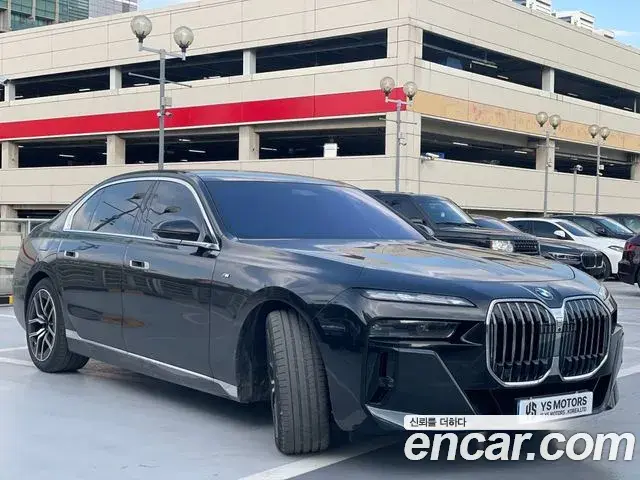 BMW 7 Series 2025 — Şəkil 4/18