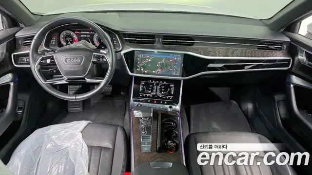 Audi A6 2021 — ფოტო 12/33
