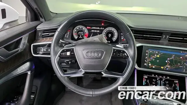 Audi A6 2021 — ფოტო 2/33