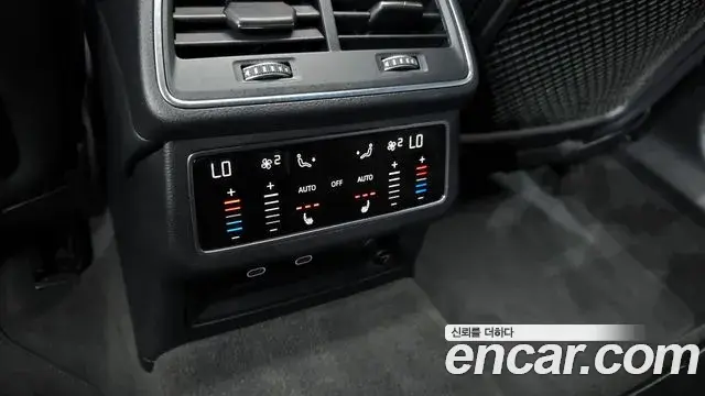 Audi A6 2021 — ფოტო 24/33