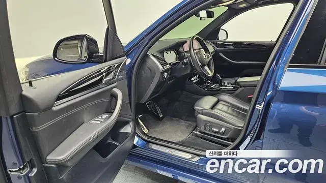 BMW X3 2019 — Photo 9/20